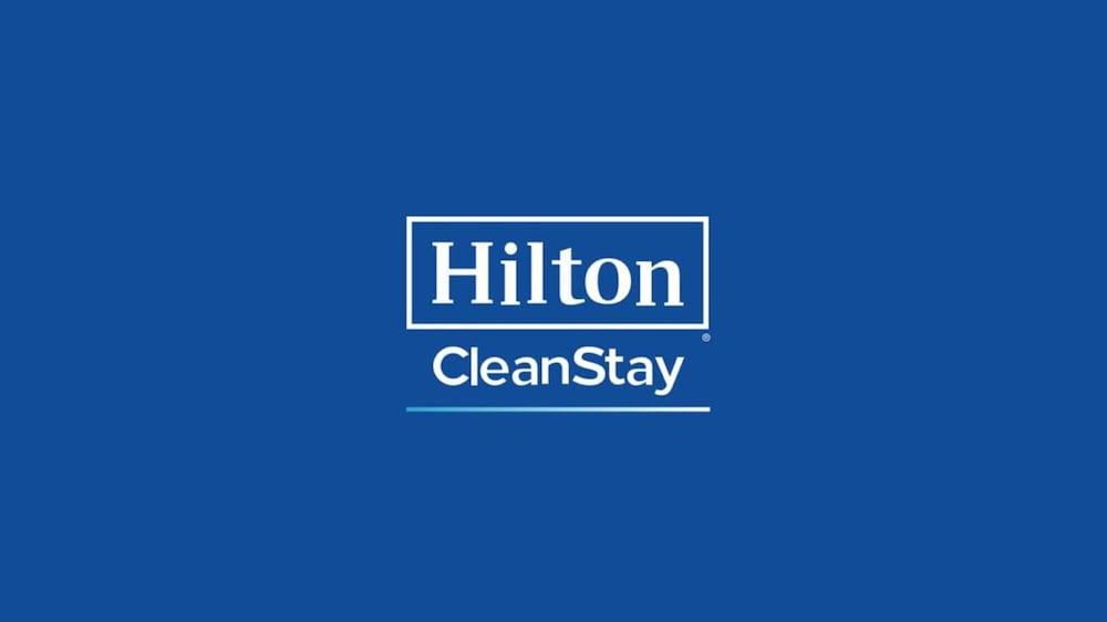 Hampton Inn Мерилвил Екстериор снимка